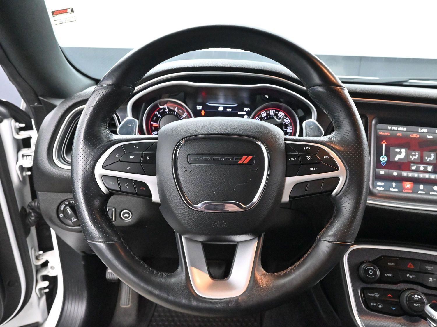 2018 Dodge Challenger R/T Plus photo 14