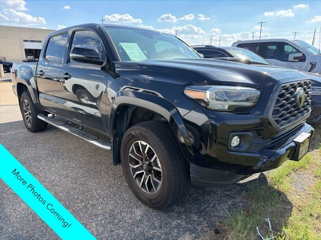 2021 Toyota Tacoma SR photo 3