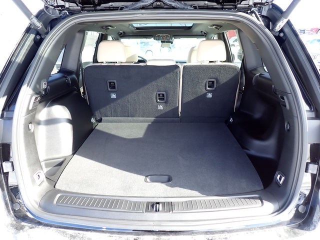 2025 Jeep Grand Cherokee Limited photo 4