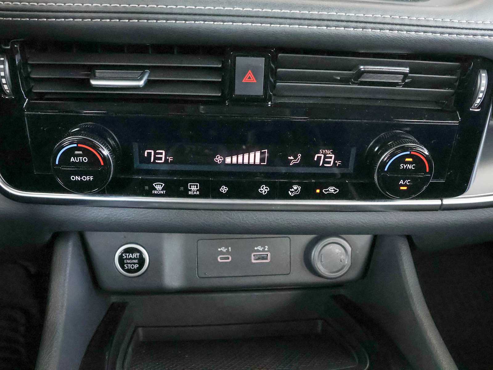 2023 Nissan Rogue SV photo 7
