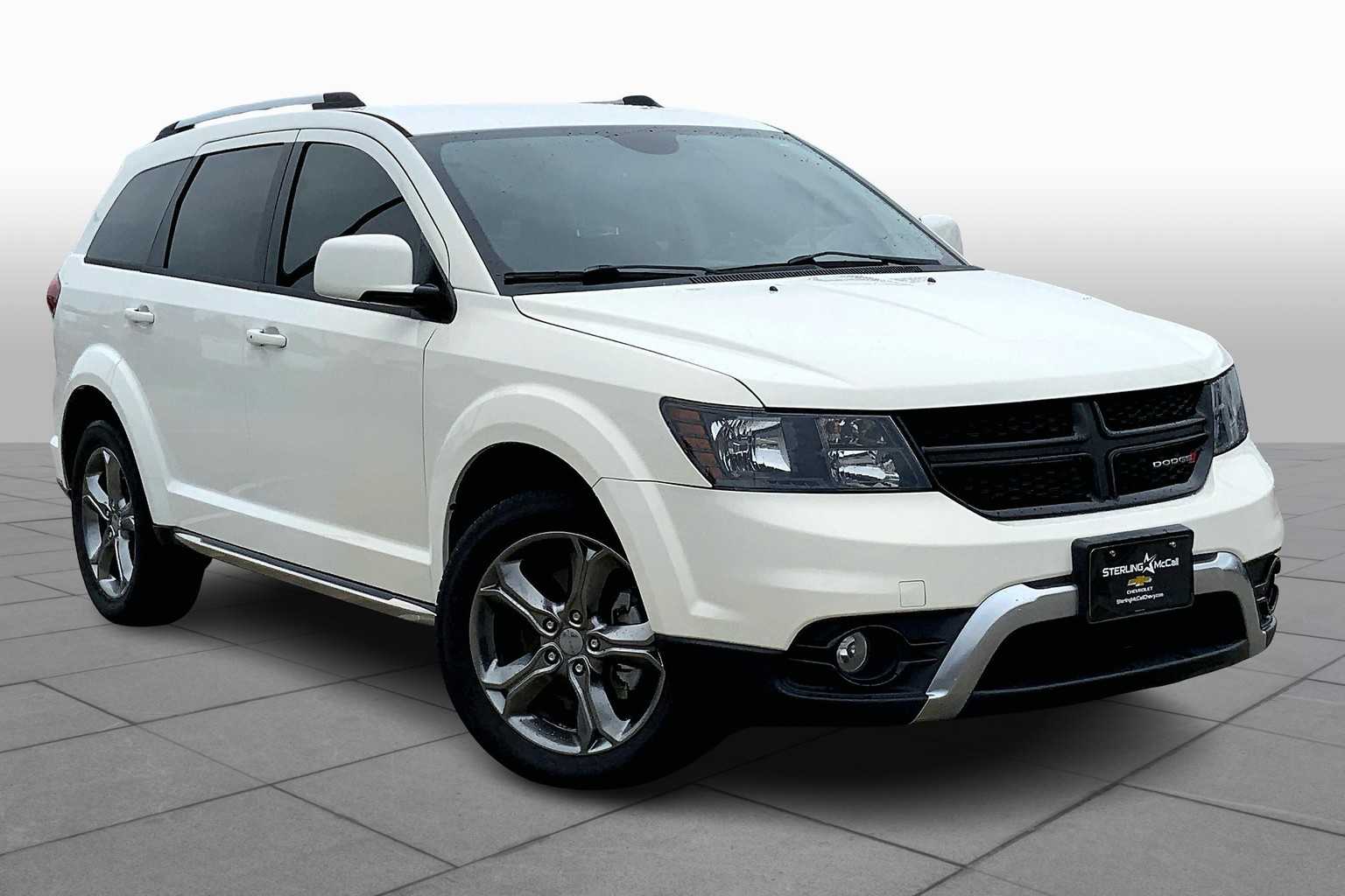 Used 2017 Dodge Journey Crossroad Plus with VIN 3C4PDCGB3HT501121 for sale in Friendswood, TX