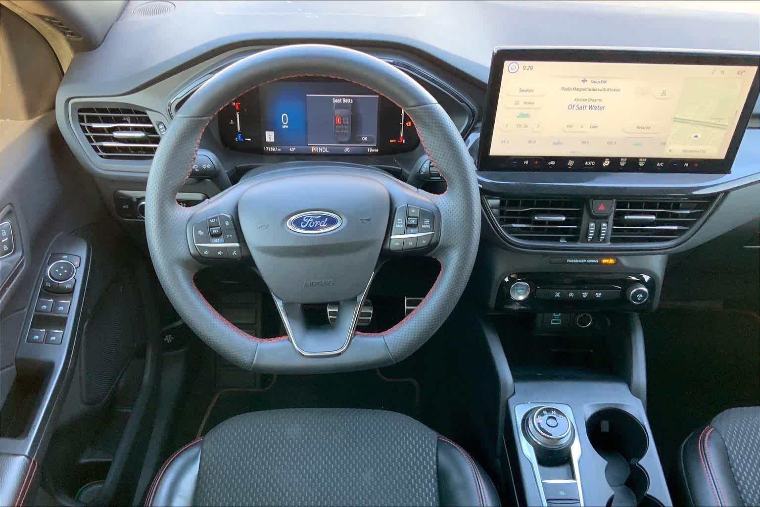 2023 Ford Escape ST-Line photo 5
