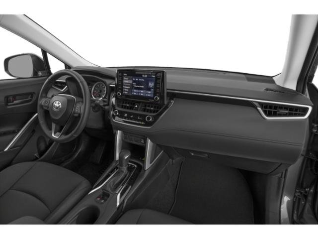 2022 Toyota Corolla Cross LE photo 15