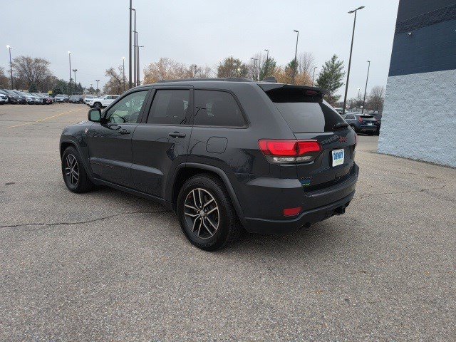 2018 Jeep Grand Cherokee Trailhawk photo 2