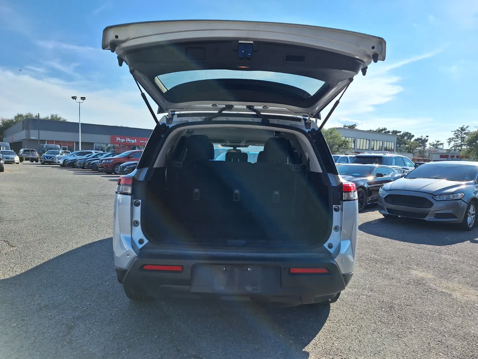 2024 Nissan Pathfinder SV photo 23