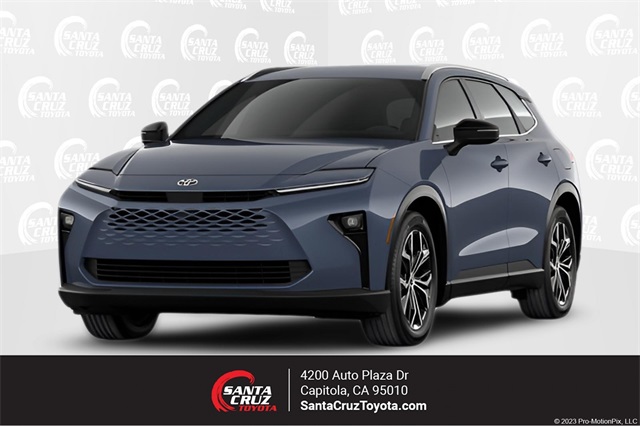 2026 Toyota Crown Signia XLE's photo