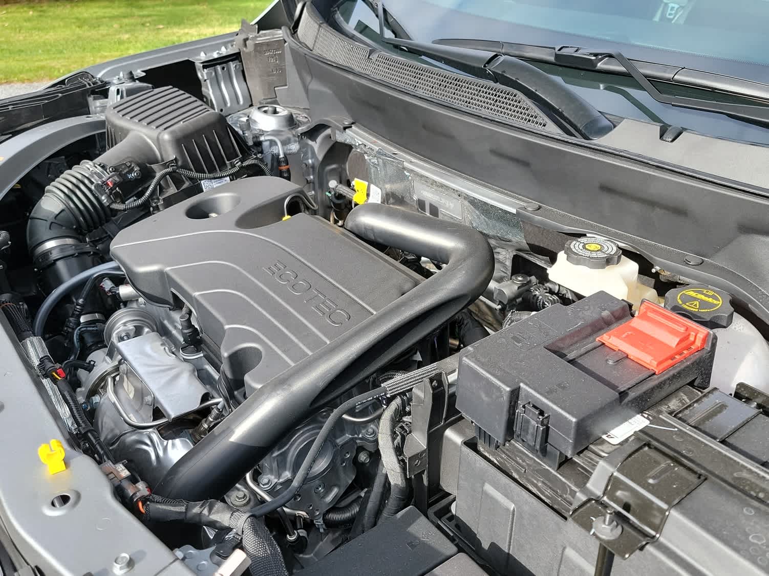 2026 Chevrolet Equinox LT photo 3