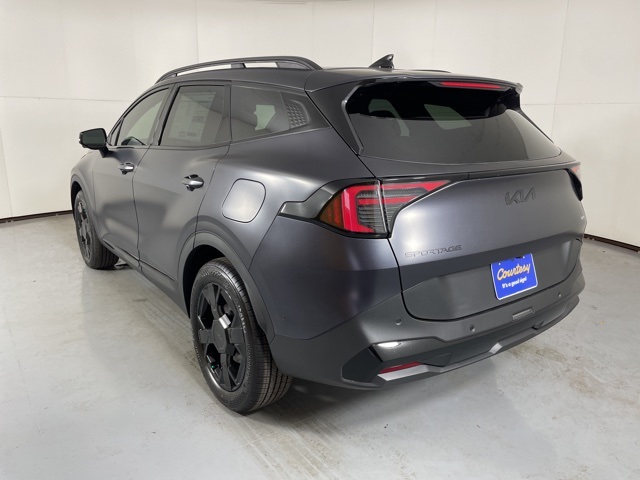 2026 Kia Sportage X-Line photo 2