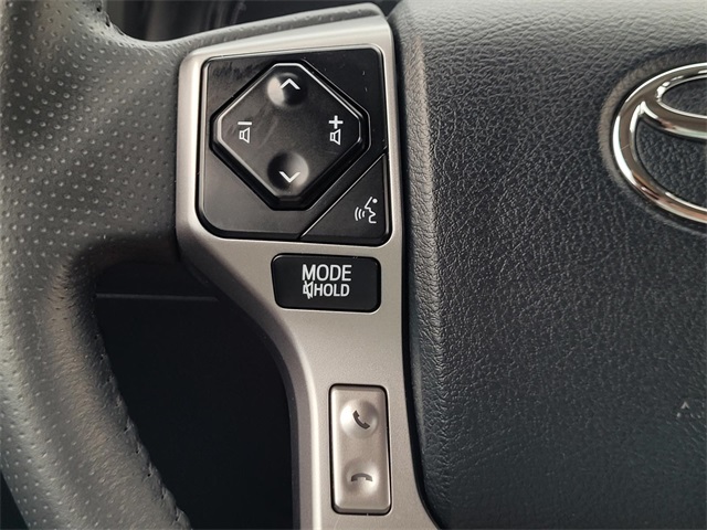 2022 Toyota 4Runner SR5 Premium photo 10