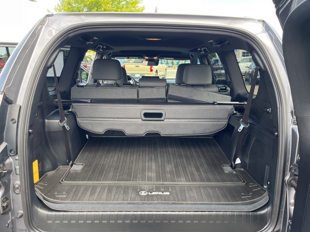 2022 Lexus GX 460 photo 21