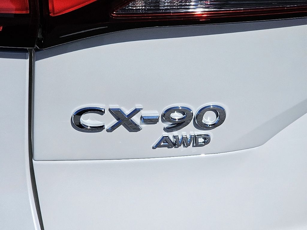 2026 Mazda CX-90 3.3 Turbo Preferred photo 12