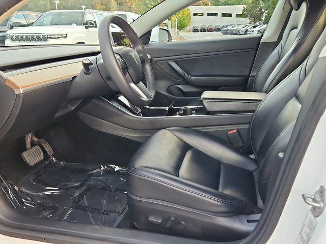 2019 Tesla Model 3 Long Range photo 5