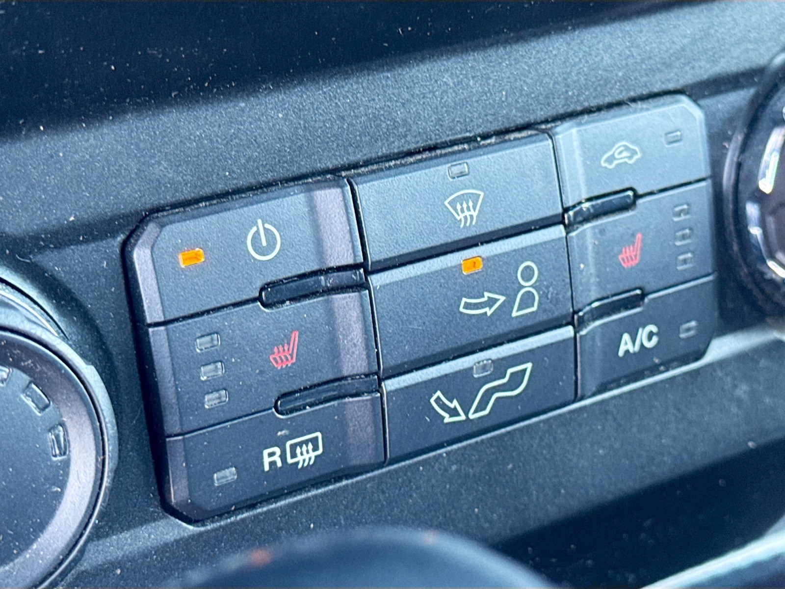 2019 Ford F-150 XLT photo 17