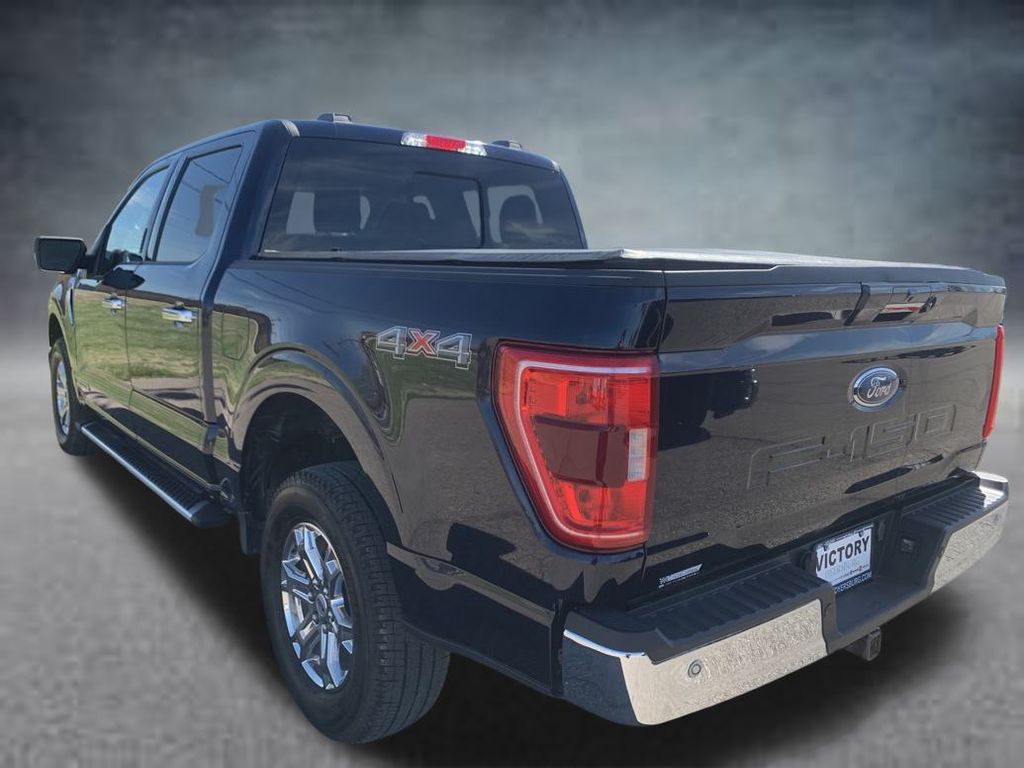 2023 Ford F-150 XLT photo 5