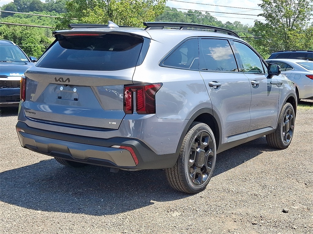 2025 Kia Sorento X-Line SX photo 4