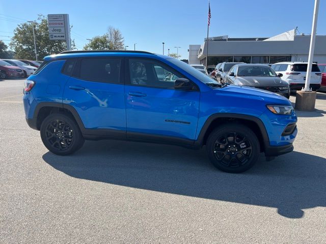 2026 Jeep Compass Latitude photo 3