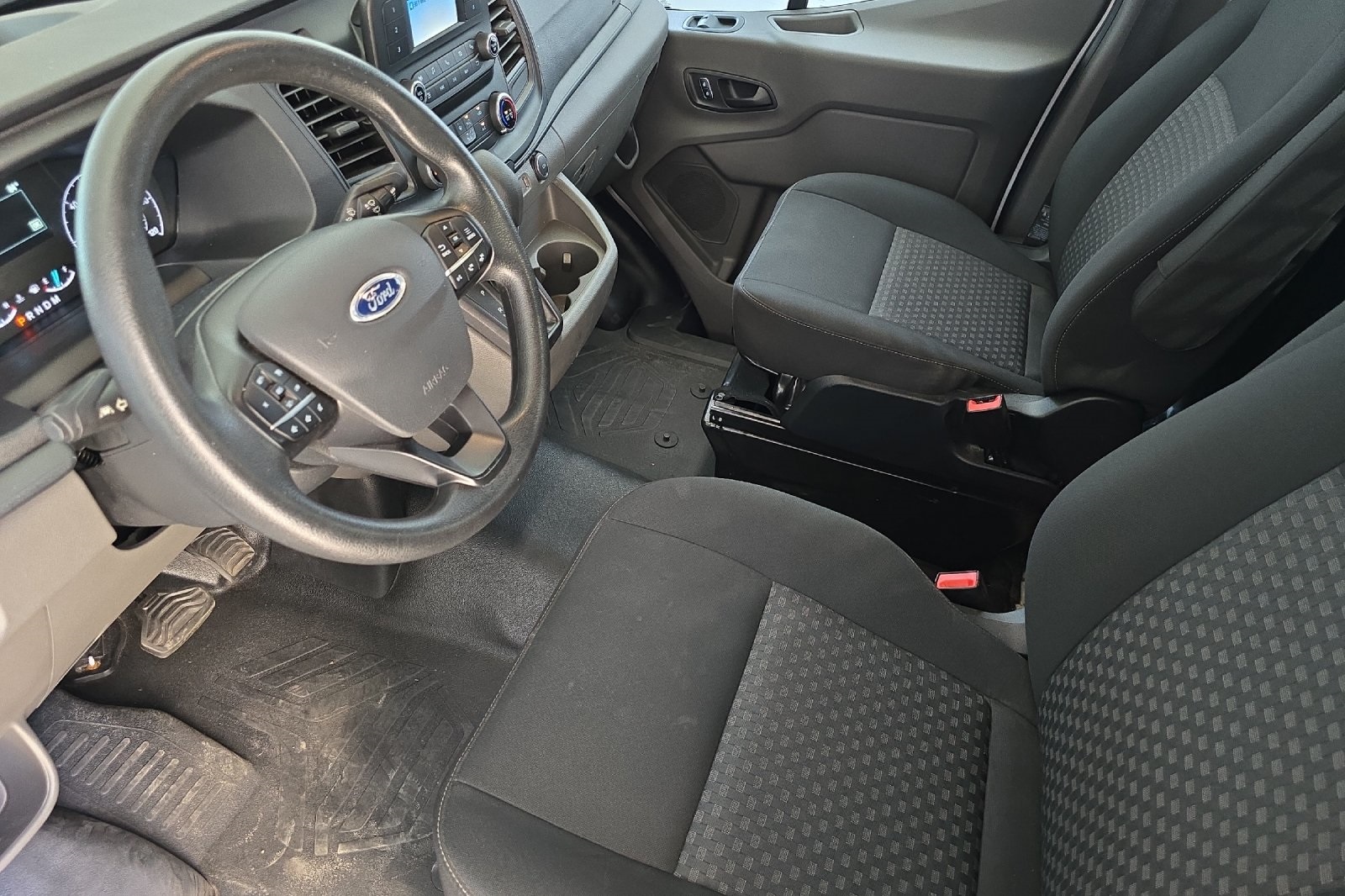 2023 Ford Transit photo 10
