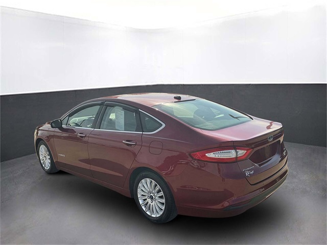 2016 Ford Fusion Hybrid SE photo 3