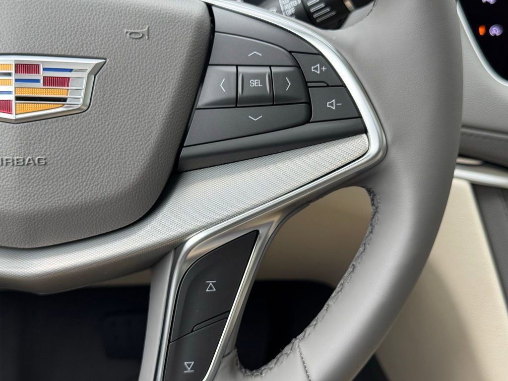 2025 Cadillac XT5 Premium Luxury photo 9