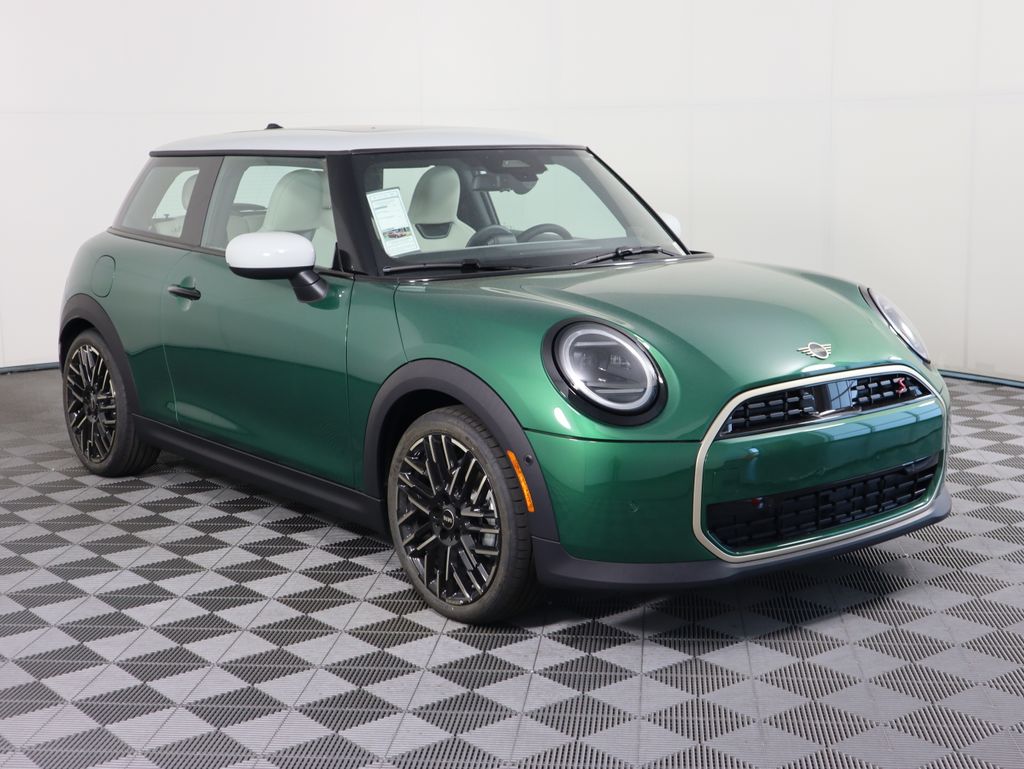 2025 Mini Cooper Signature photo 3