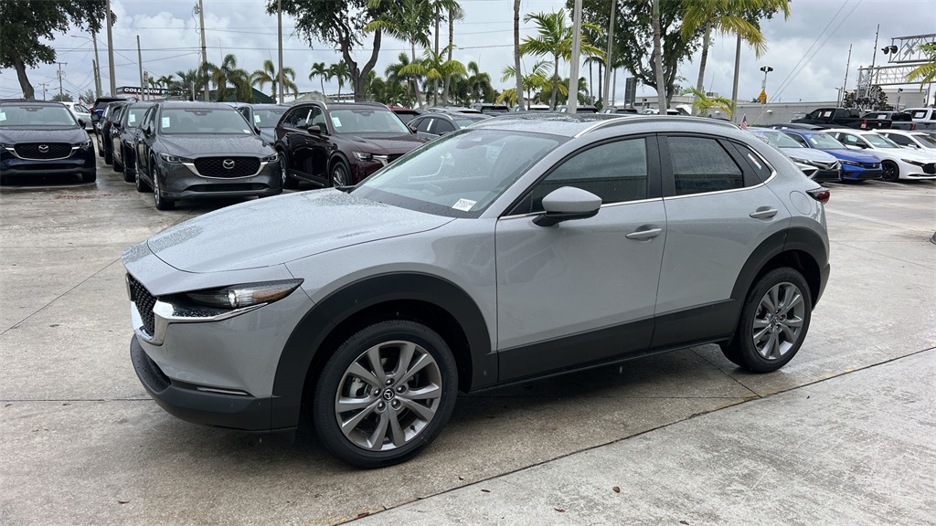 2025 Mazda CX-30 2.5 S Preferred photo 10