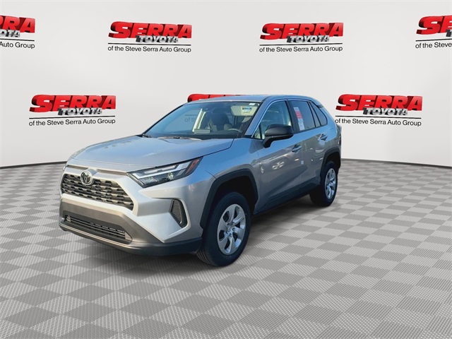 2025 Toyota RAV4 LE photo 5