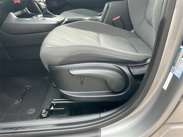 2023 Kia Seltos LX photo 18