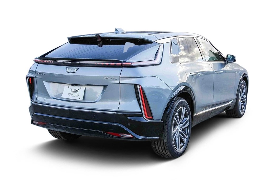 2026 Cadillac Lyriq Luxury photo 4