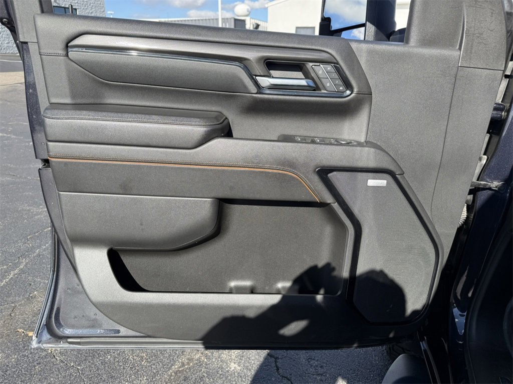 2024 GMC SIERRA HD - Image 13