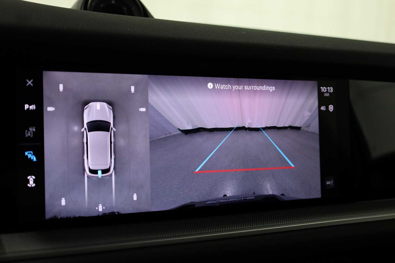 2024 Porsche Cayenne photo 28