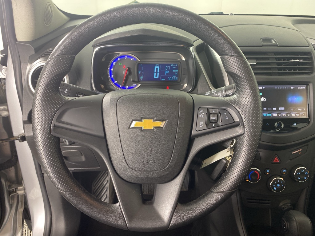 2016 Chevrolet Trax LS photo 15