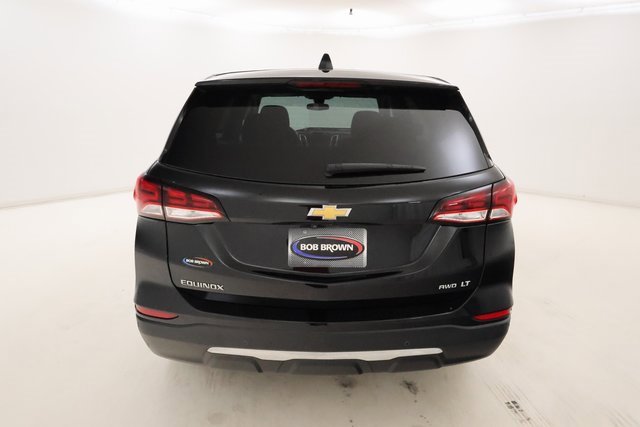 2024 Chevrolet Equinox LT photo 3