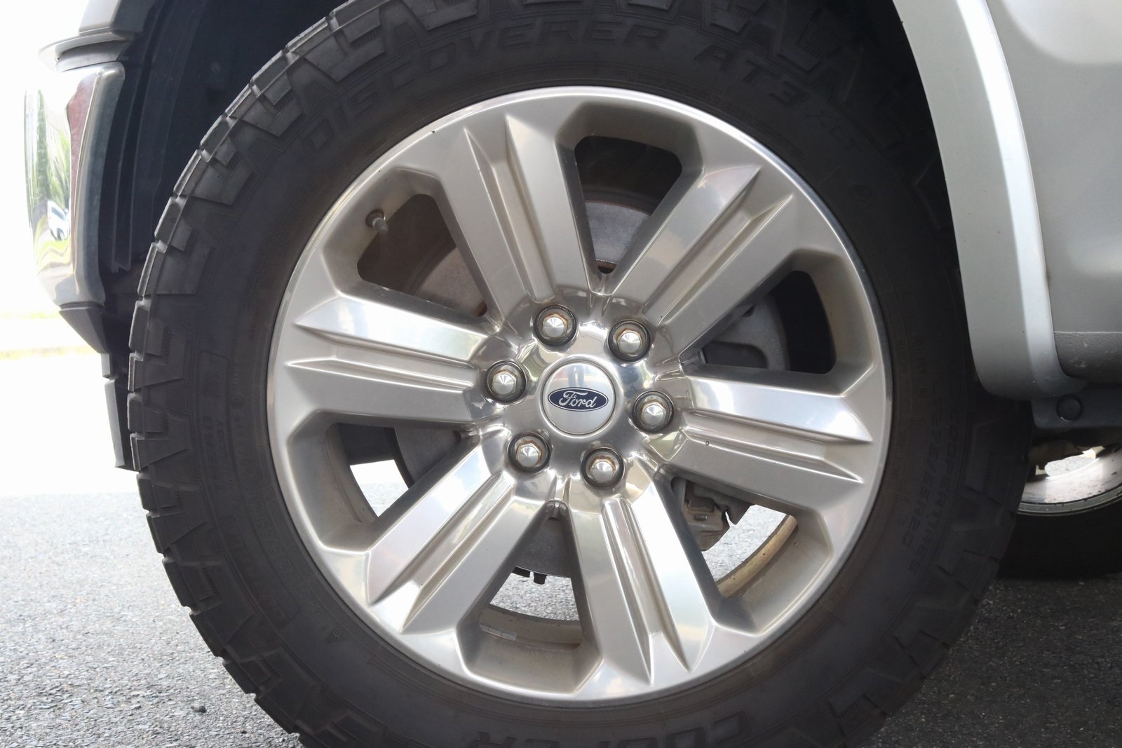 2020 Ford F-150 Lariat photo 4