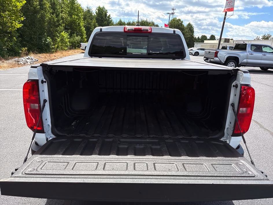 2022 Chevrolet Colorado LT photo 11