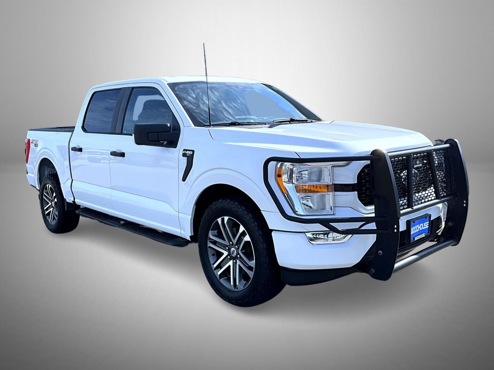 2021 Ford F-150 XL photo 3