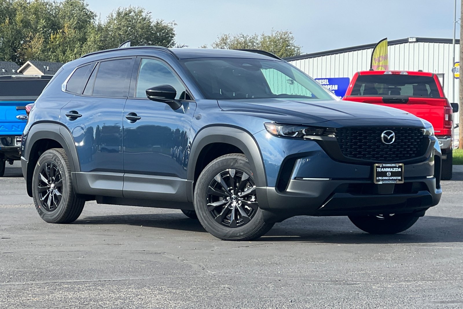 2026 Mazda CX-50 2.5 Premium photo 2