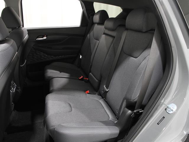 2023 Hyundai Santa Fe SE photo 18
