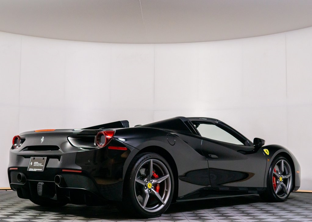 2018 Ferrari 488 Spider photo 10