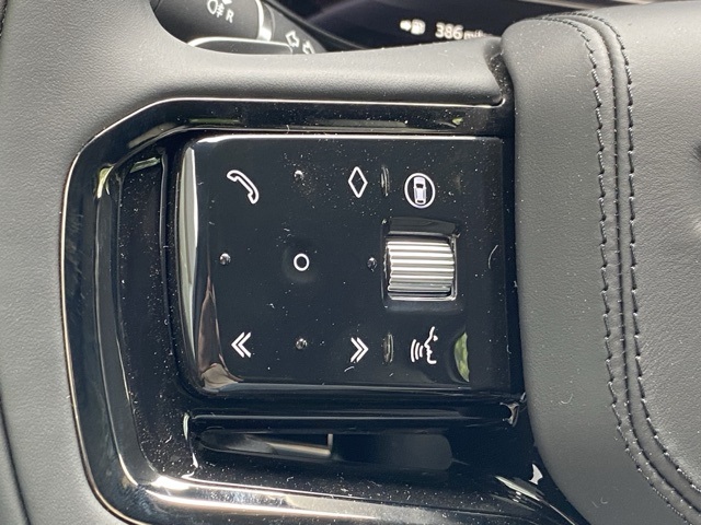 2025 Land Rover Range Rover Sport SE photo 22