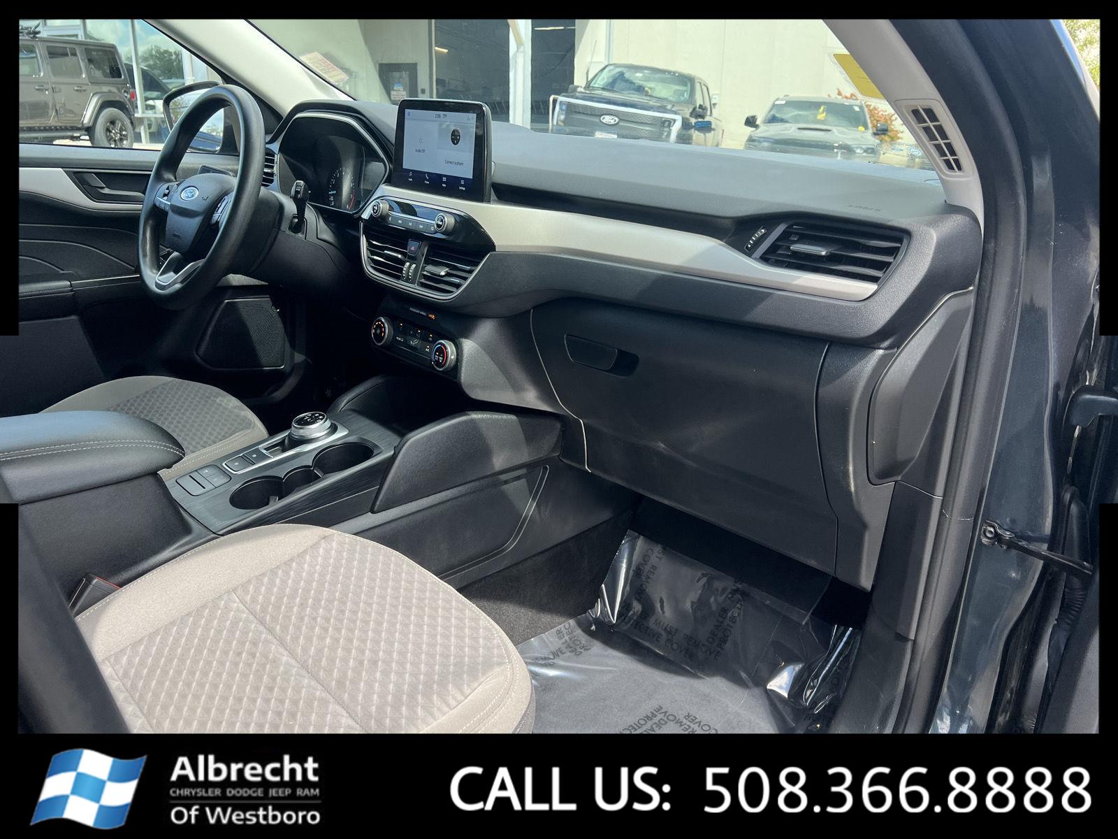 2022 Ford Escape SE photo 18