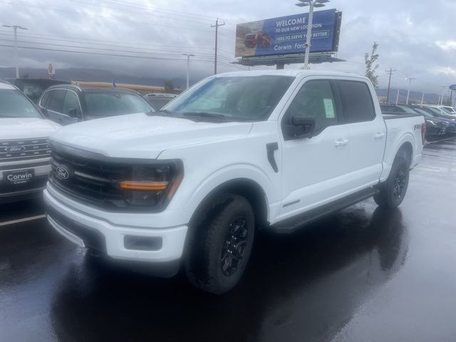 2025 Ford F-150 XLT photo 2