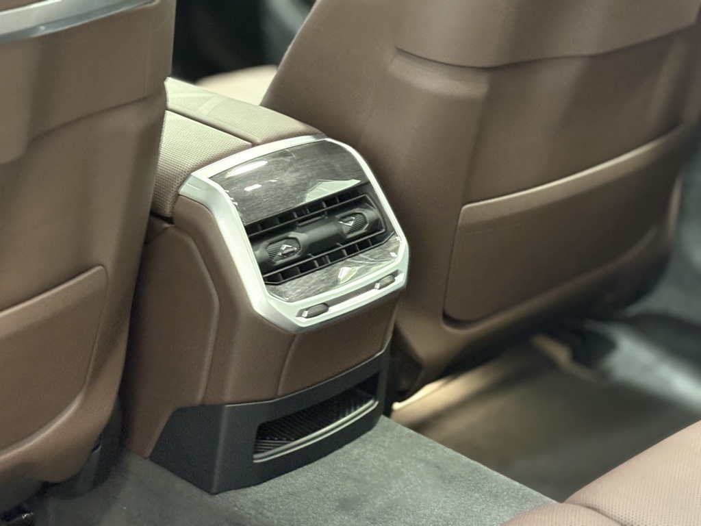 2025 Bmw i7 xDrive60 photo 21