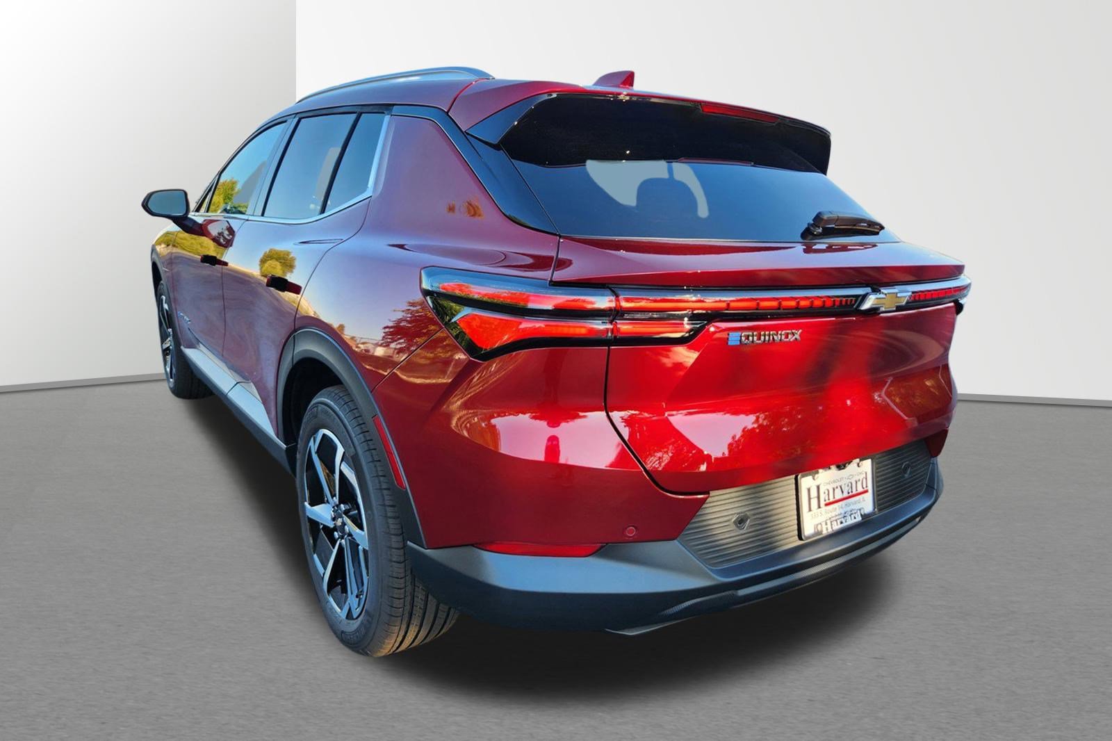 2026 Chevrolet Equinox EV 1LT photo 4