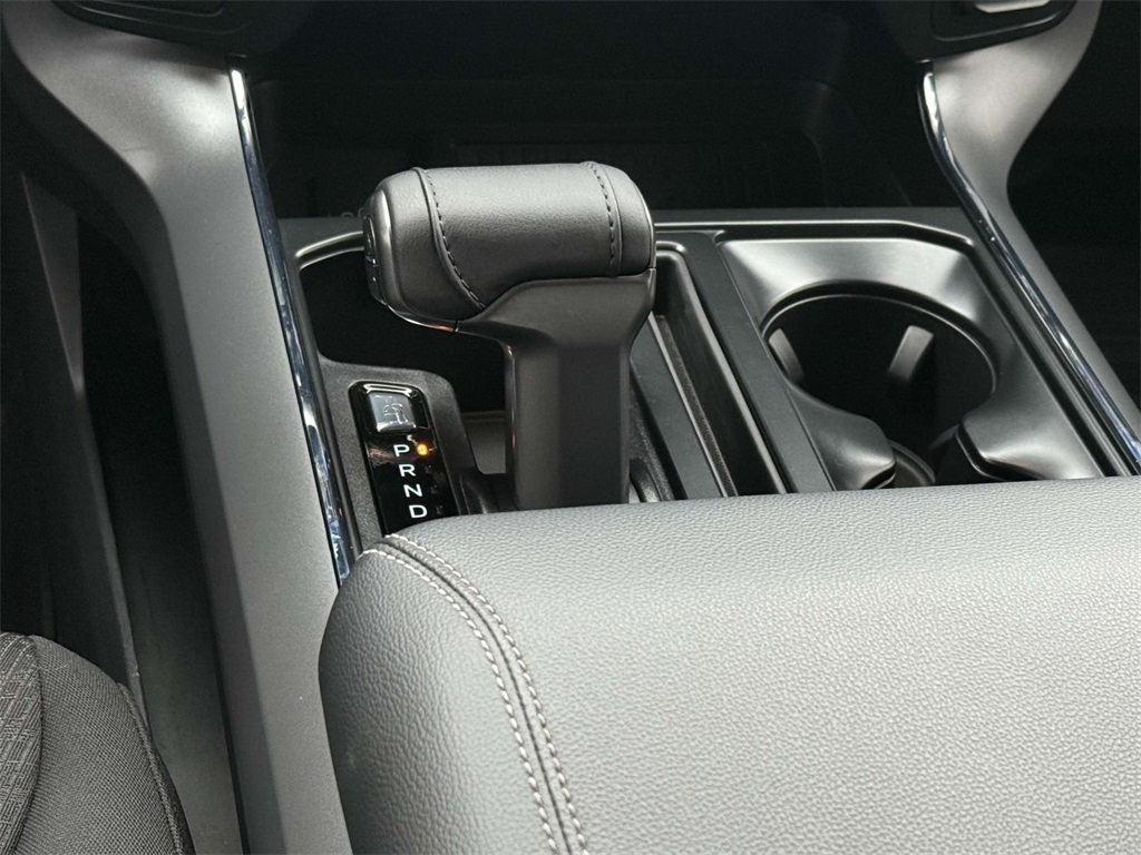 2025 Ford F-150 XLT photo 20