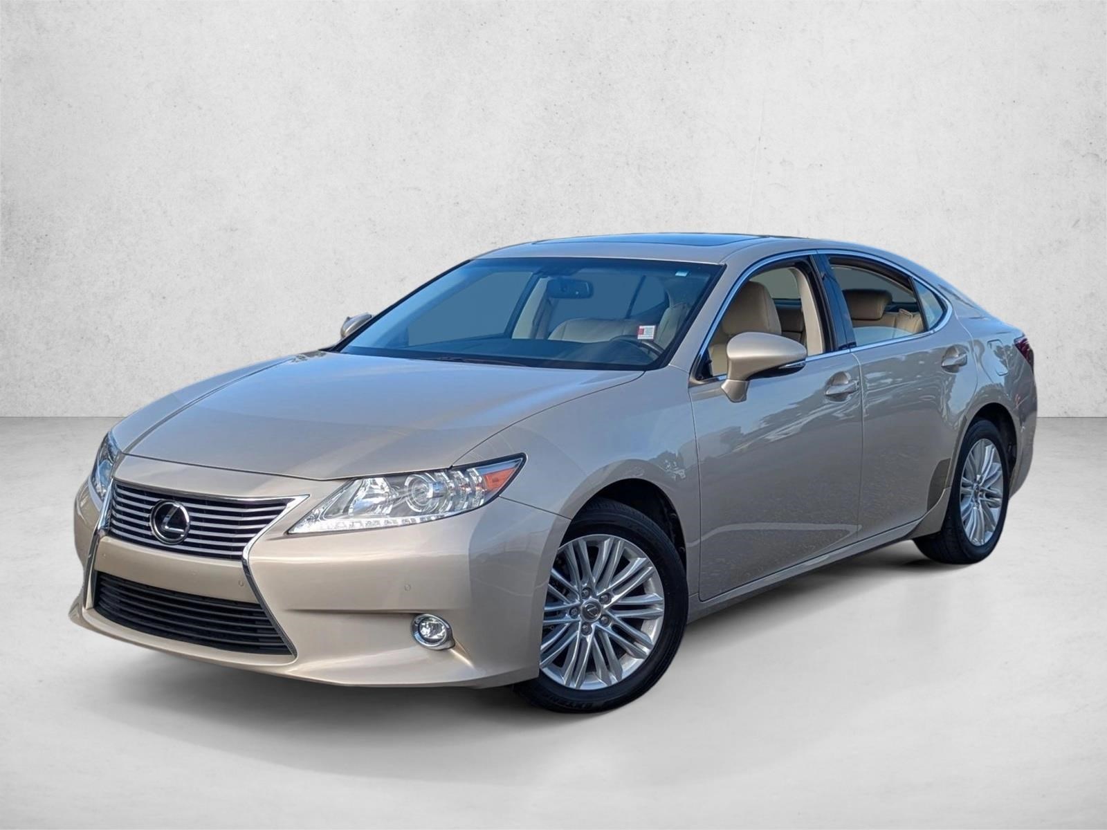 2014 Lexus ES 350's photo