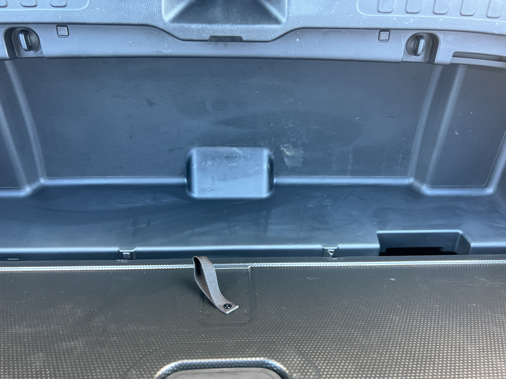 2023 Honda Passport Elite photo 2