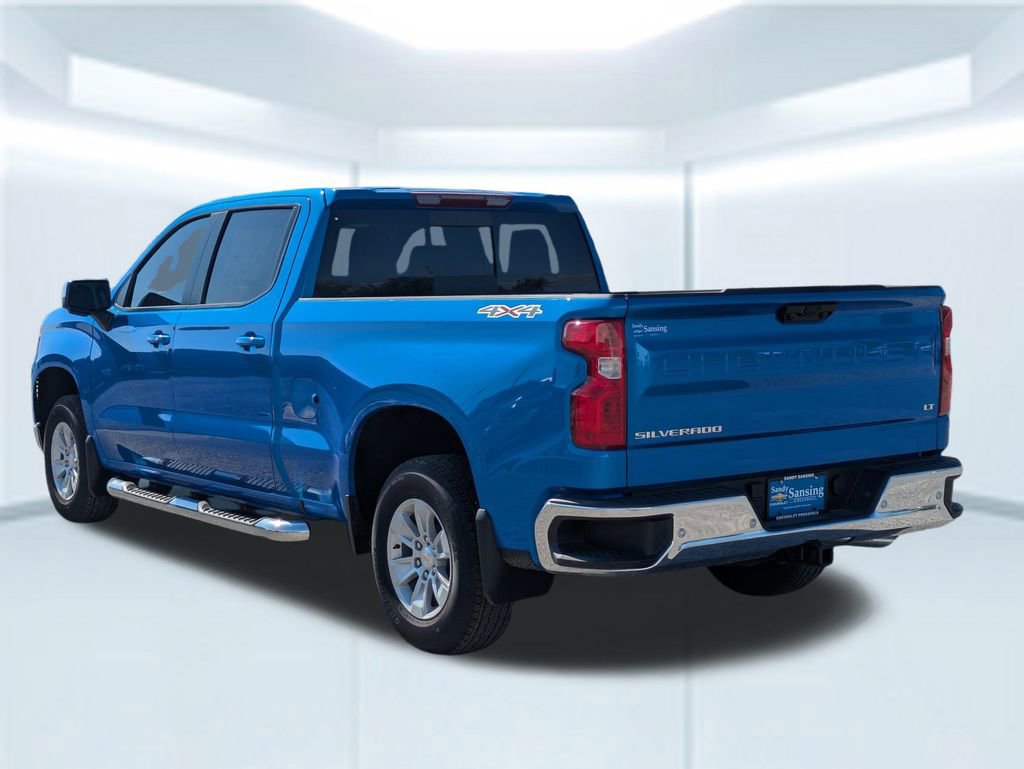 2025 Chevrolet Silverado 1500 LT photo 3