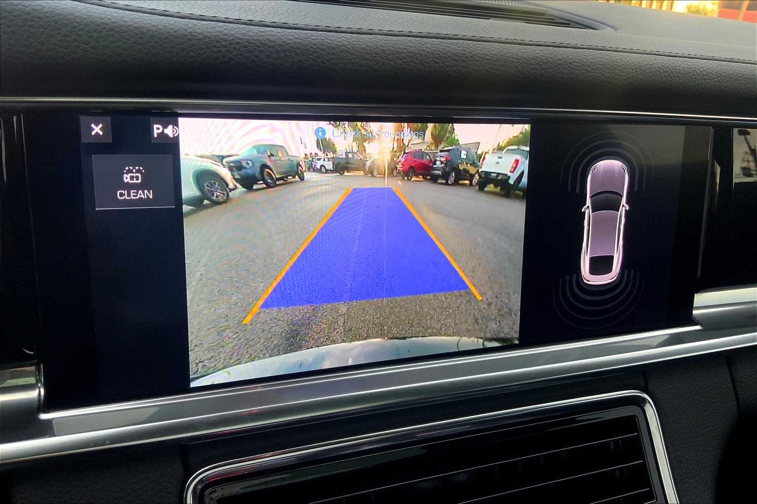 2020 Porsche Panamera 4 E-Hybrid photo 24
