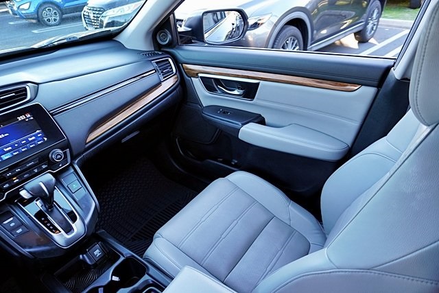 Used 2018 Black Honda Touring image 21