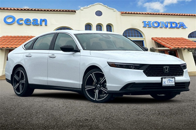 2025 Honda Accord Hybrid Sport photo 2